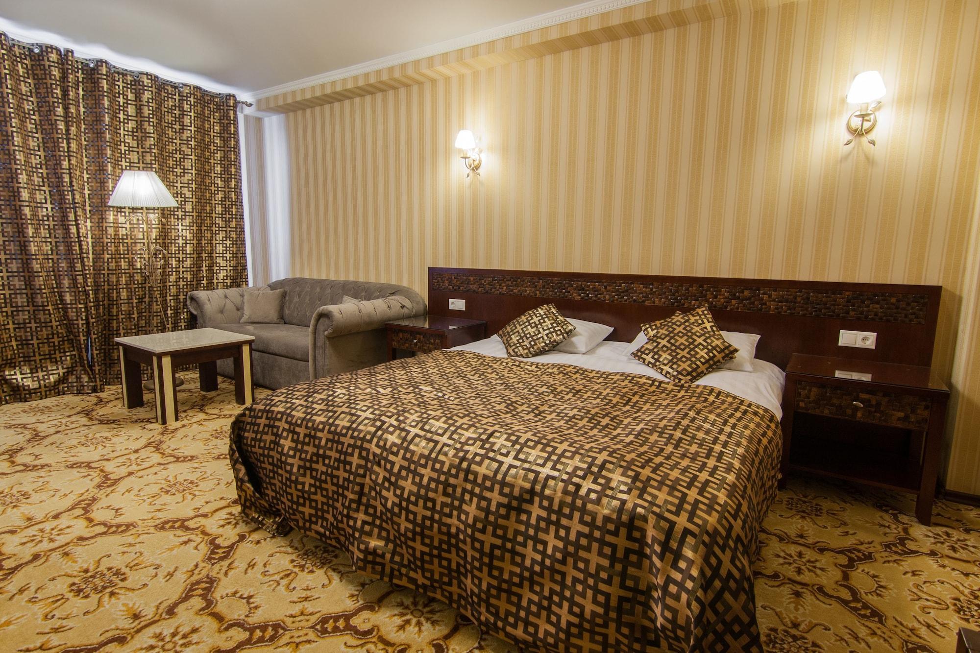 Klassik Hotel Chisinau Exterior foto