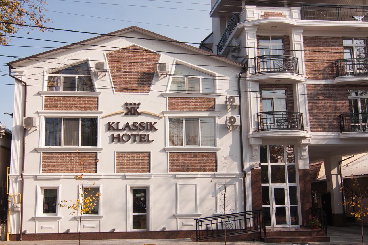 Klassik Hotel Chisinau Exterior foto